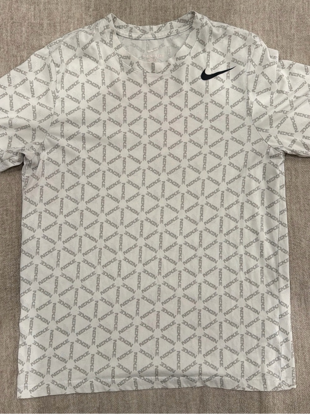 Nike White Short-Sleeve Tee with Gray Geo Print